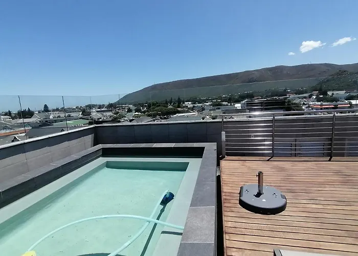 Hermanus Waterfront Apartment No.19